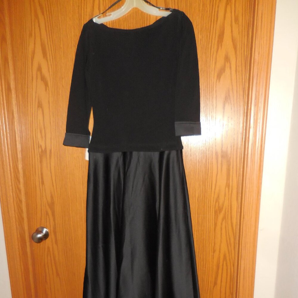 Tadashi black formal dress